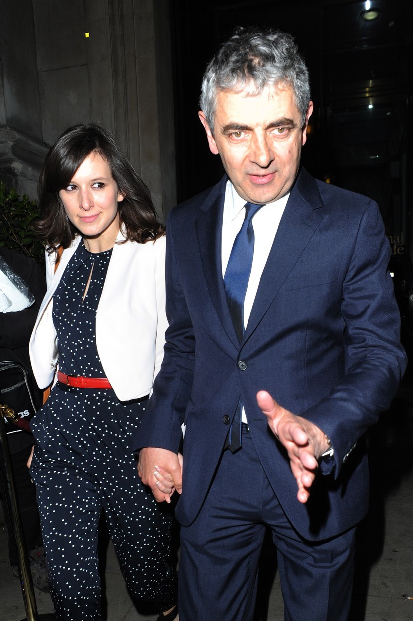 Rowan Atkinson s priateľkou Louise Ford